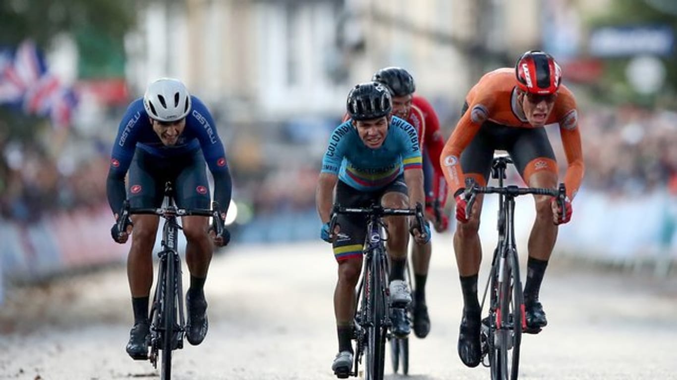 Nils Eekhoff (r), der Sieger im U23-Rennen, wurde nachträglich diequalifiziert.