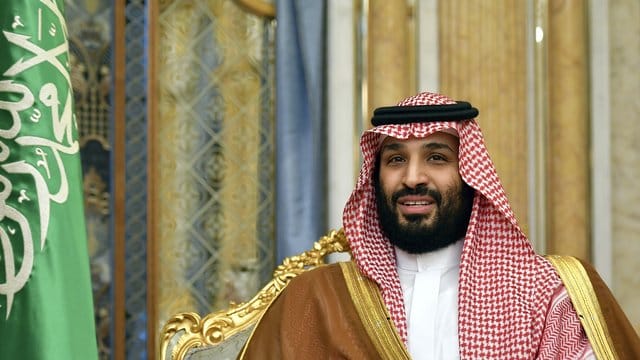 Mohammed bin Salman, Kronprinz von Saudi-Arabien, warnt vor einer weiteren Eskalation im Konflikt mit dem Iran. Mohammed bin Salman, Kronprinz von Saudi-Arabien, warnt vor einer weiteren Eskalation im Konflikt mit dem Iran.