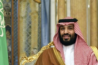 Mohammed bin Salman, Kronprinz von Saudi-Arabien, warnt vor einer weiteren Eskalation im Konflikt mit dem Iran.