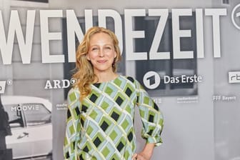 Petra Schmidt-Schaller bei der Premiere des historischen Agententhrillers "Wendezeit".