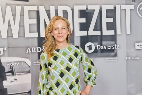 Petra Schmidt-Schaller bei der Premiere des historischen Agententhrillers "Wendezeit".