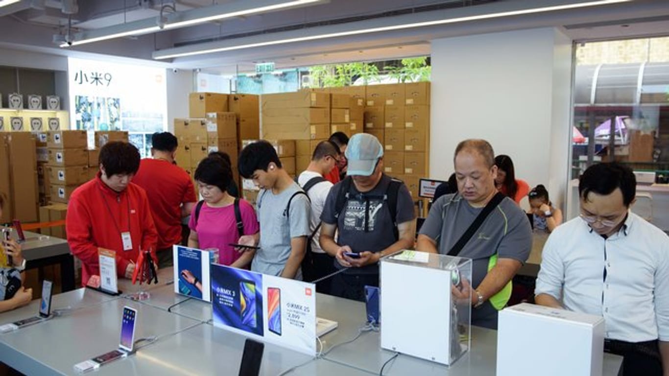 Shop von Xiaomi in Hongkong: Sein neues Smartphone "Redmi Note 8" bringt das Unternehmen mit einem offiziellen Startpreis ab 249 Euro auch in Deutschland in den Handel.