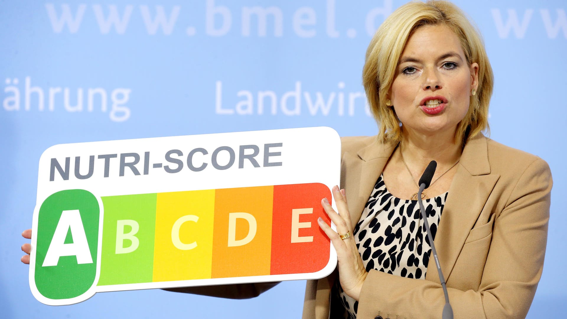 Julia Klöckner (CDU), Bundesernährungsministerin: Untersucht wurden vier Modelle, darunter das aus Frankreich stammende System Nutri-Score.