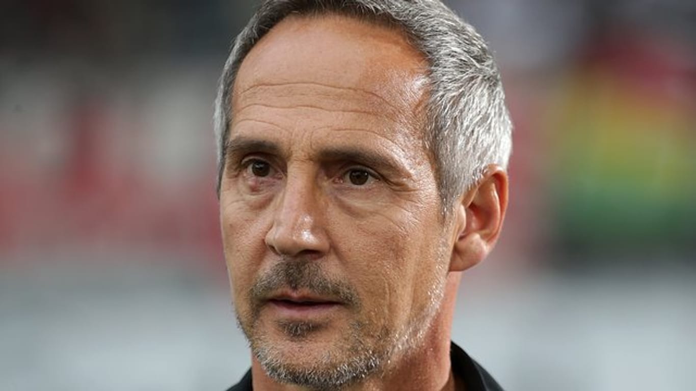 Sieht einen Einzug ins Finale der Europa League nicht als Muss an: Der Frankfurter Trainer Adi Hütter.