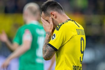 Paco Alcacer: Der spanische Nationalspieler fehlt dem BVB in Prag.