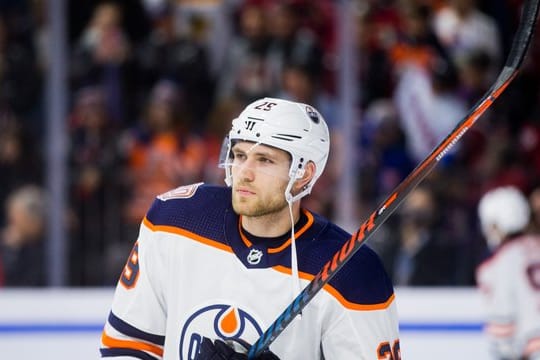 Leon Draisaitl stürmt für die Edmonton Oilers.