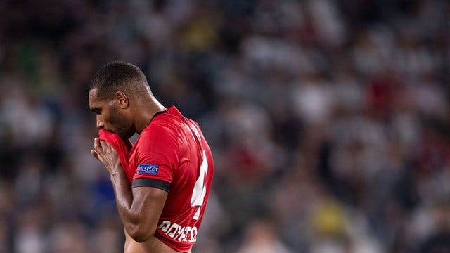 Leverkusens Jonathan Tah nach der 0:3-Niederlage bei Juventus Turin.