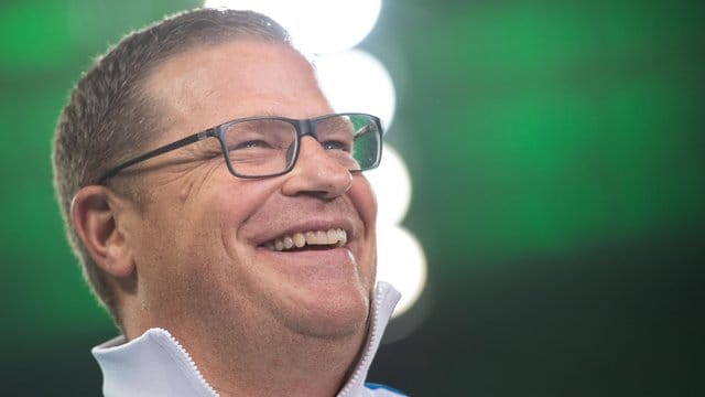 Max Eberl hat einen Wechsel zum FC Bayern für die Zukunft nicht ausgeschlossen. Max Eberl hat einen Wechsel zum FC Bayern für die Zukunft nicht ausgeschlossen.