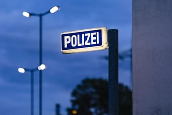 Polizeiwache: In Erfurt werden zwei Beamte der Vergewaltigung beschuldigt. (Symbolbild)