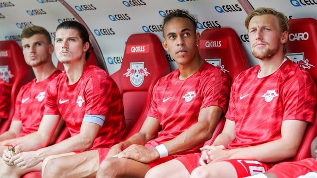 Sitzt gegen Lyon zunächst auf der Bank: Emil Forsberg.