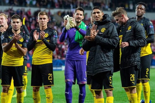 Der BVB durfte in Prag vor allem dank Achraf Hakimi (3.