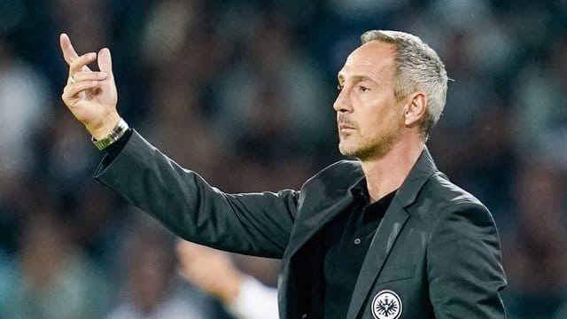 Adi Hütter ist der Trainer von Eintracht Frankfurt.