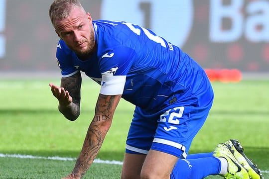 Die TSG 1899 Hoffenheim muss im Auswärtsspiel beim FC Bayern München verletzungsbedingt auf Kapitän Kevin Vogt verzichten.