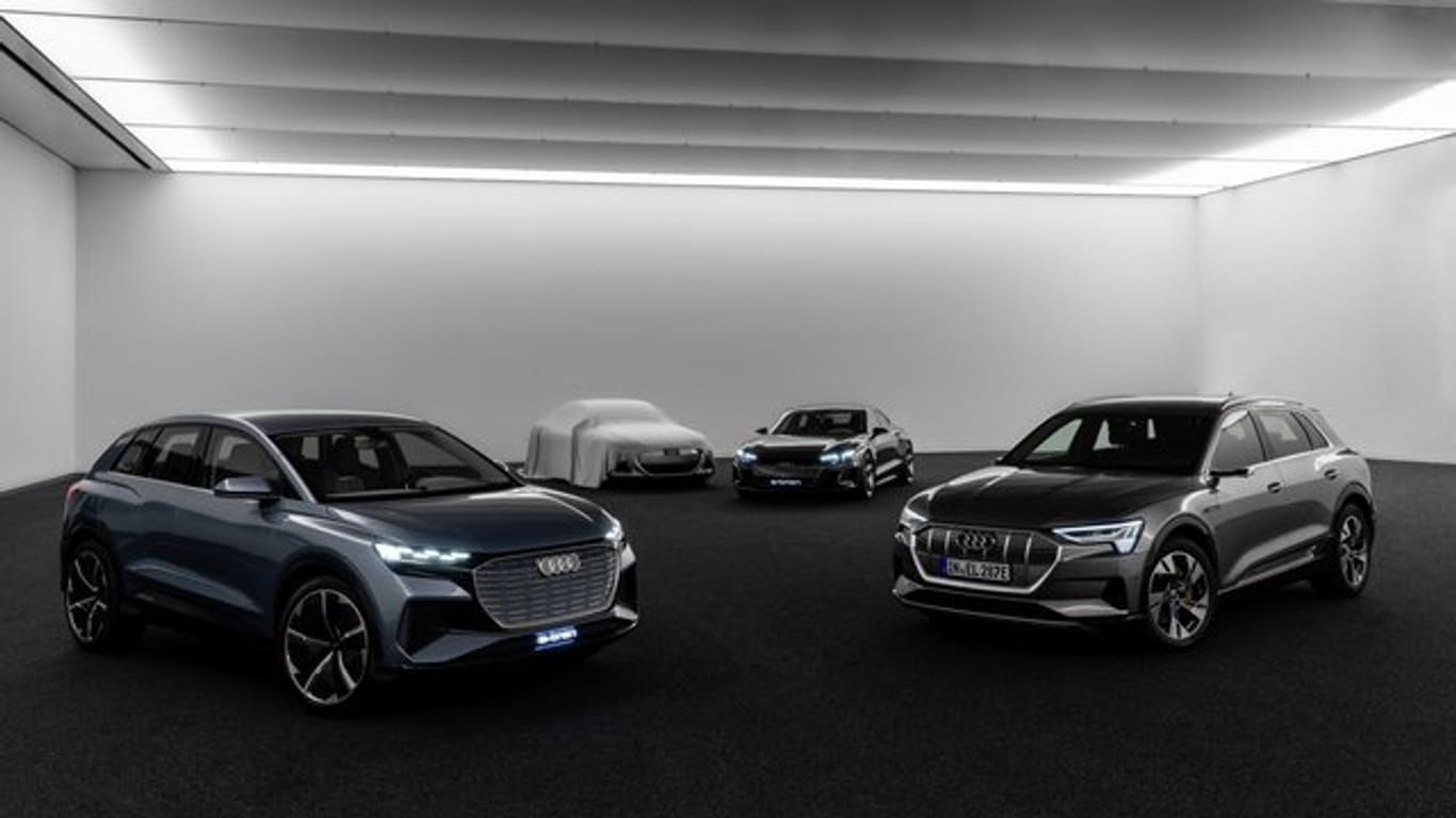 Die Konzepte gibt es schon: Audi plant eine E-Offensive mit neuen Stromer-Modellen und vier verschiedenen Plattformen als Basis.