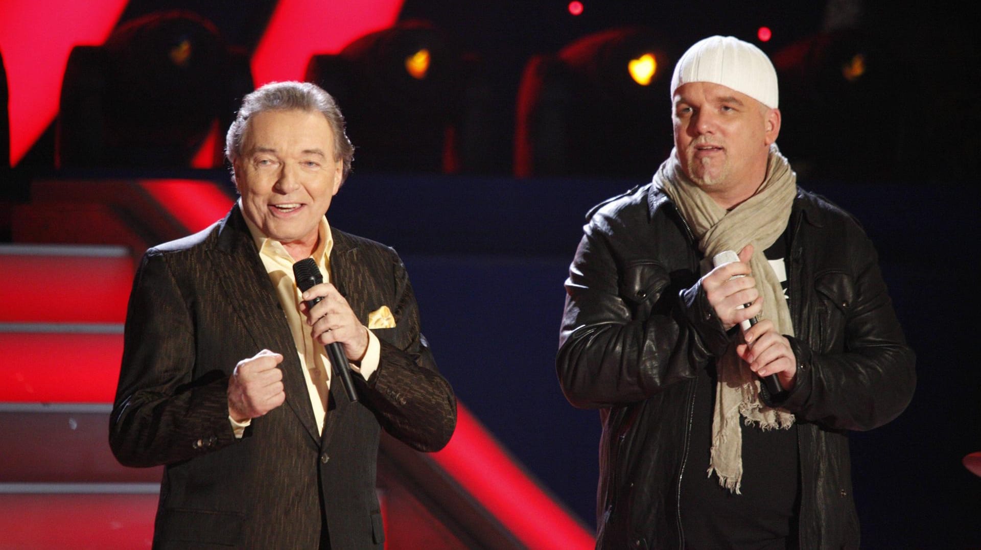 Karel Gott und DJ Ötzi: Beim "Frühlingsfest der Volksmusik" singen die beiden im Jahr 2010 ihr gemeinsames Lied.