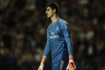 Real Madrids Torhüter Thibaut Courtois musste beim Spiel gegen Brügge ausgewechselt werden.