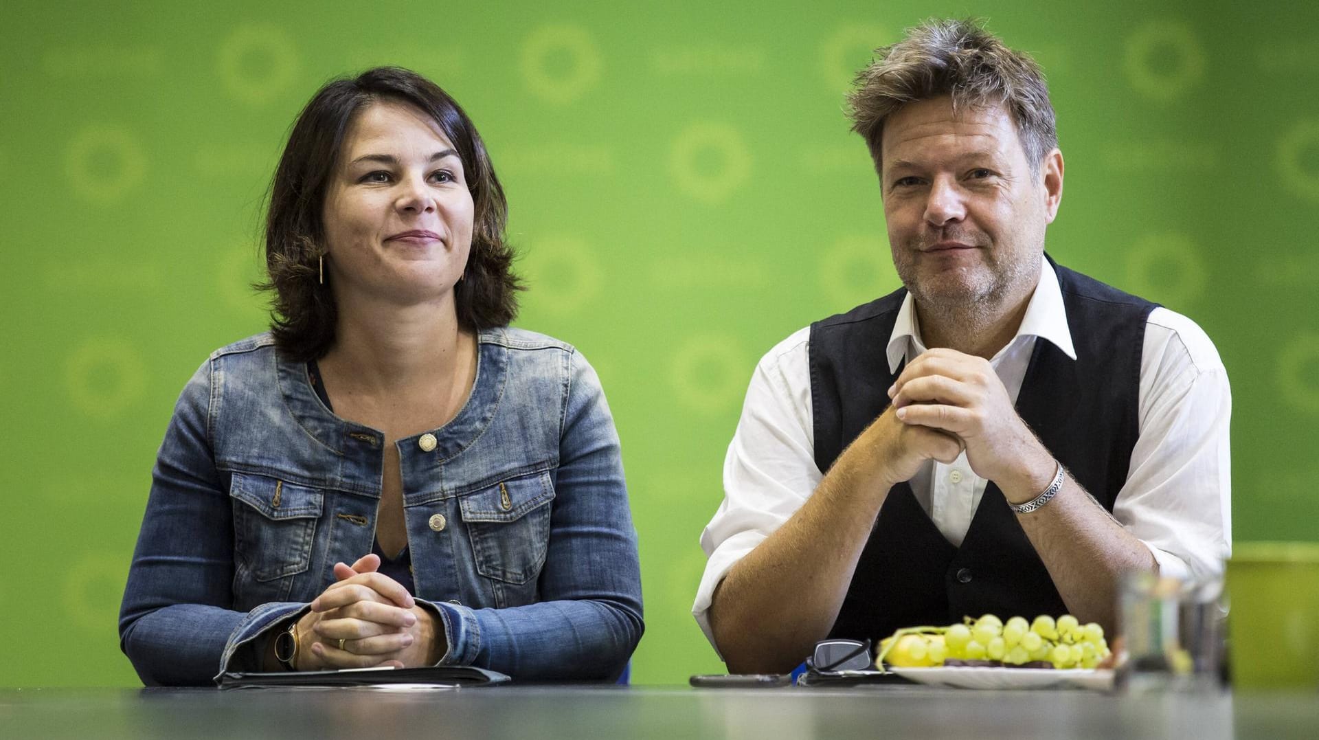 Annalena Baerbock und Robert Habeck: Die Parteivorsitzenden der Grünen sind unzufrieden mit den Klimaschutzmaßnahmen der Regierung.