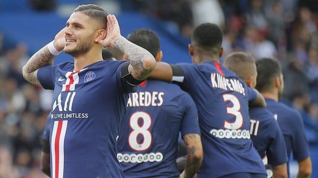 Paris Mauro Icardi (l) lässt sich für sein Tor zum 2:0 feiern.