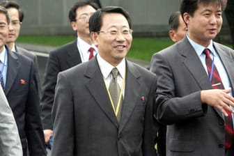 Nordkoreas Chefunterhändler Kim Myong Gil: Die kommunistische Diktatur hat die Verhandlungen mit den USA über das Atomprogramm des Landes abgebrochen.