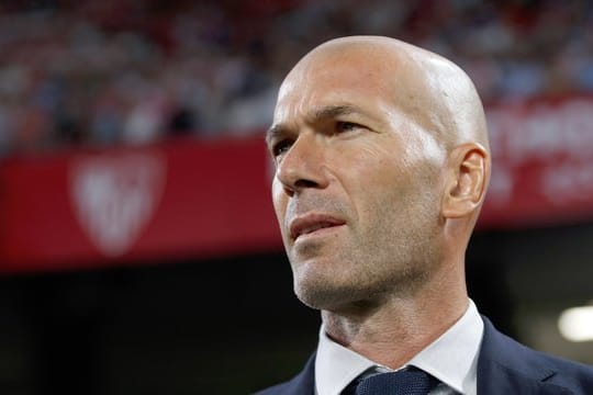 Reals Cheftrainer Zinedine Zidane wünscht, dass der angeschlagene Real-Profi Kroos nicht zur Nationalmannschaft reist.