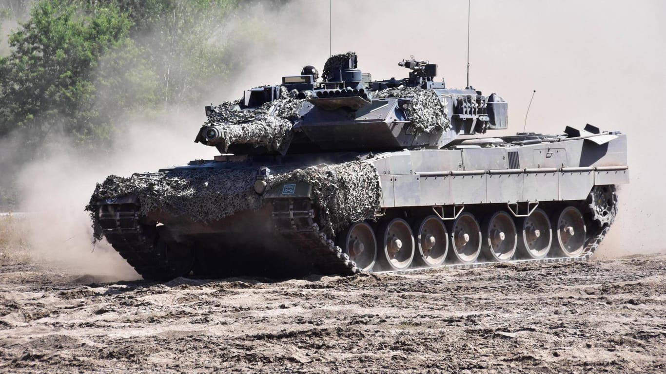 Exportschlager der deutschen Waffenindustrie: Ein Panzer vom Typ Leopard 2 A5. (Symbolfoto)