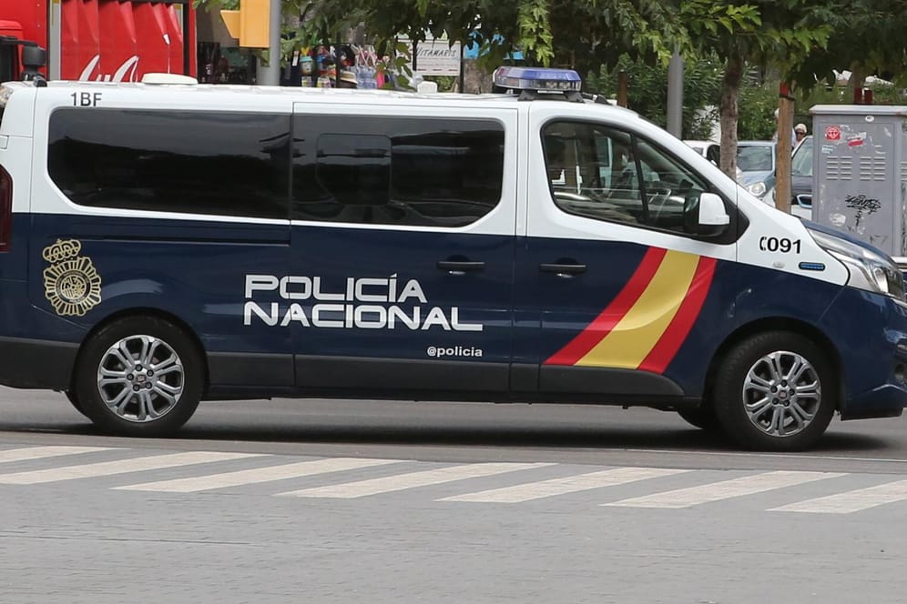 Nationalpolizei auf Mallorca: An der Playa de Palma soll ein Deutscher eine 14-Jährige vergewaltigt haben. (Symbolbild)