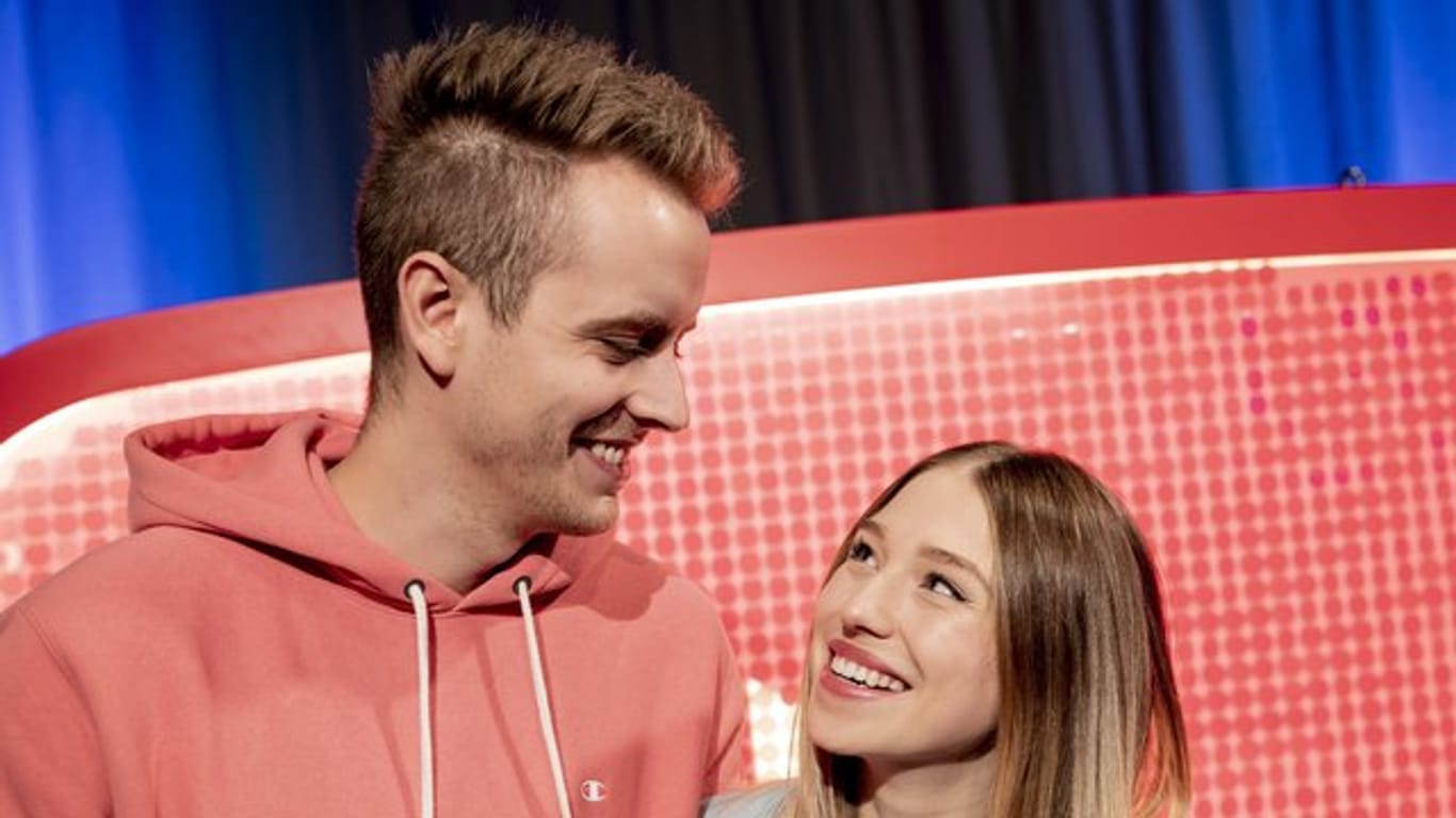 Das YouTuber-Paar Julian "Julienco" Claßen und Bianca "Bibi" Claßen 2018 in Berlin.