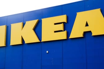 Ikea-Logo: Auch der Möbelhersteller ist von der Listerien-Verunreinigung in Wilke Wurstwaren betroffen.
