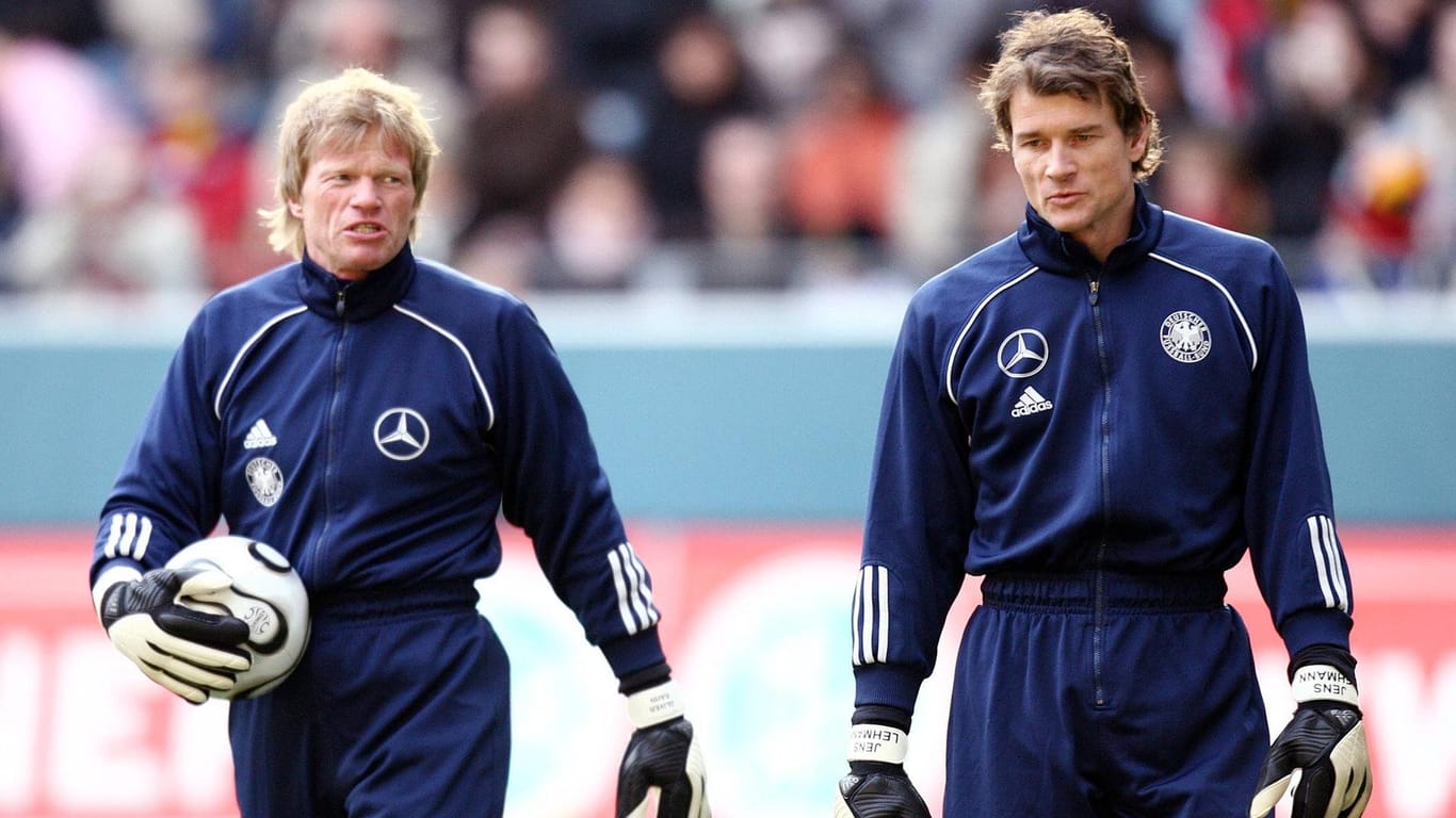 Lieferten sich vor der WM 2006 ein enges Duell um das DFB-Tor: Oliver Kahn (li.) und Jens Lehmann (re.).