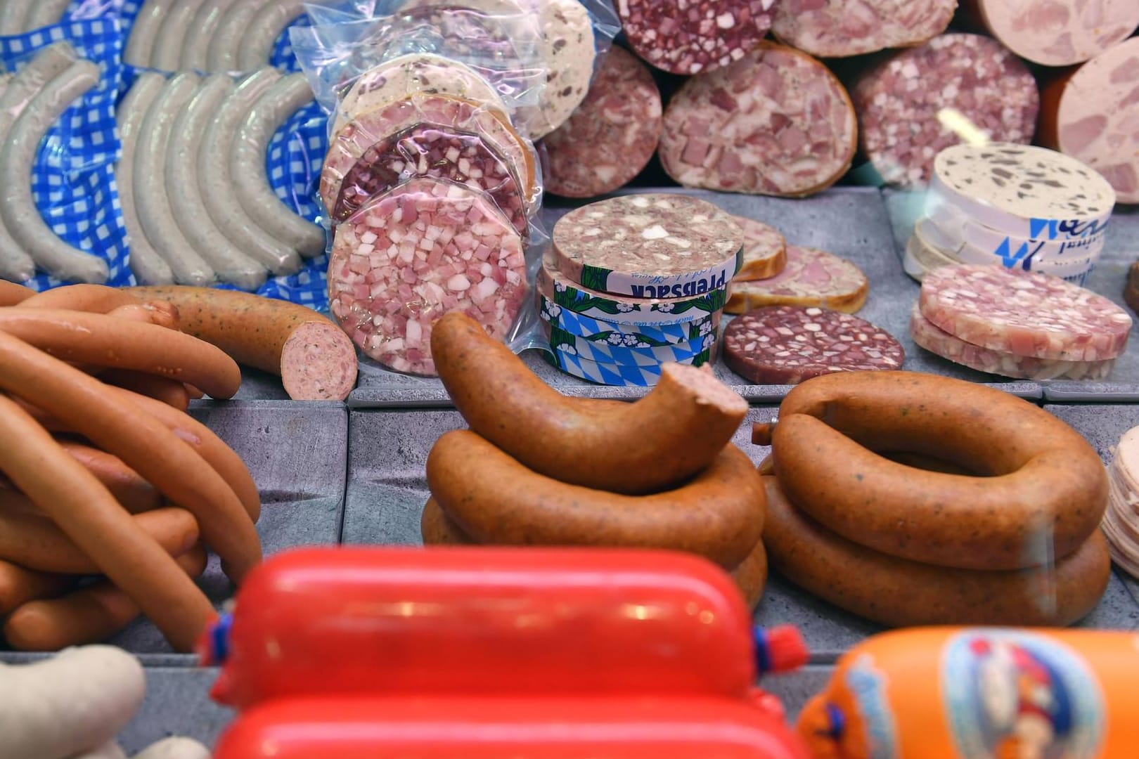 Wursttheke: Einige Wilke-Produkte sind offen an Fleisch- und Wursttheken verkauft worden.