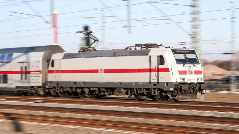 Intercity der Deutschen Bahn: Mehrere Städte in Ostdeutschland werden dank der neuen Pläne wieder ans Fernverkehrsnetz angeschlossen. (Symbolfoto)