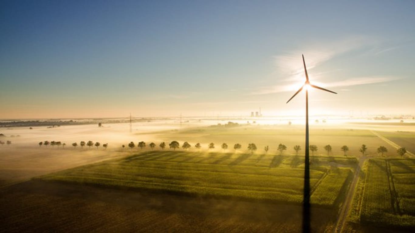 Strom aus C02-neutralen Quellen wie Windenergie hilft dem Klima.