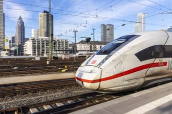 ICE 4 in Frankfurt: Der neue ICE hat mehr Sitzplätze als seine Vorgänger.