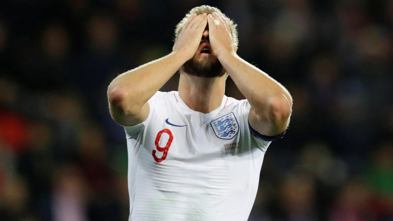 Kann es nicht fassten: Auch Harry Kanes Treffer konnte die Niederlage der Engländer gegen Tschechien nicht verhindern.