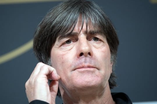 Gegen Estland lässt Joachim Löw Manuel Neuer und Ilkay Gündogan von Anfang an spielen.