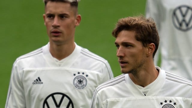 Niklas Stark (r) darf auf eine erneute Nominierung für die Nationalmannschaft hoffen. Niklas Stark (r) darf auf eine erneute Nominierung für die Nationalmannschaft hoffen.