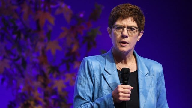 Annegret Kramp-Karrenbauer beim Deutschlandtag der Jungen Union in Saarbrücken.