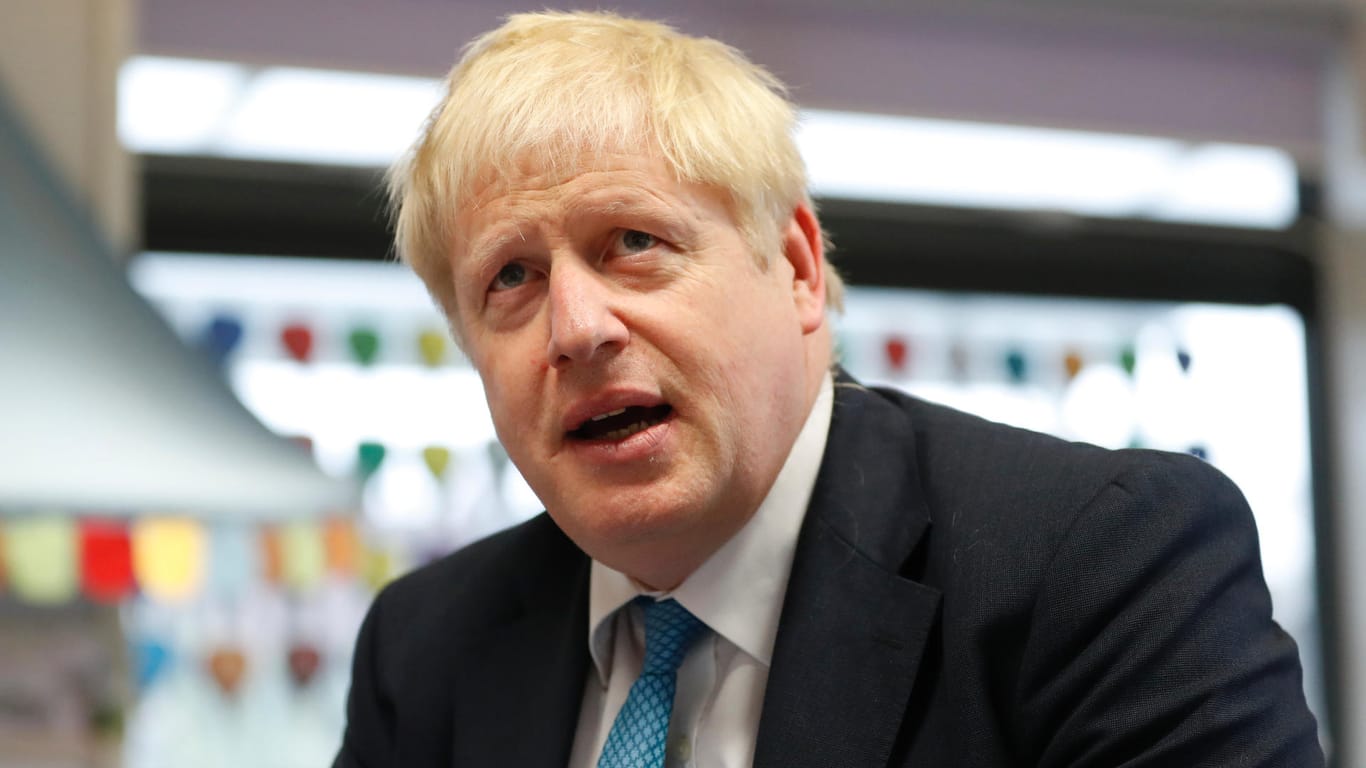 Boris Johnson besucht Grundschule: Kann der britische Premier doch noch einen Deal mit der EU aushandeln?