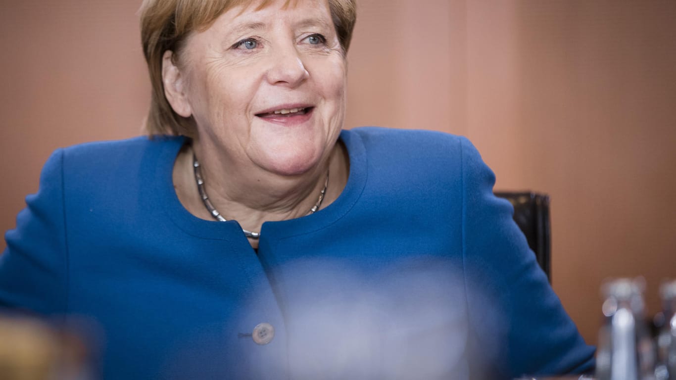 Bundeskanzlerin Angela Merkel: Die CDU-Politikerin schneidet bei der RTL-Umfrage am besten ab.