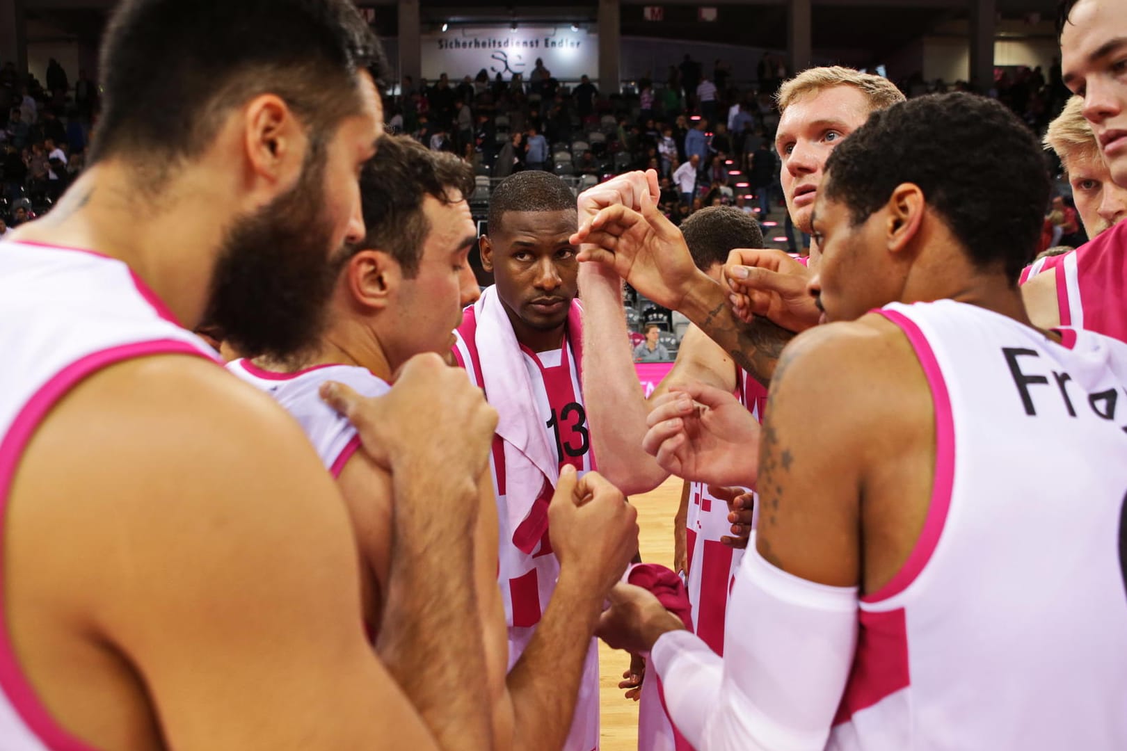 Telekom Baskets Bonn: Am Dienstag müssen die Bonner wieder ran und treffen auf einen alten Bekannten.