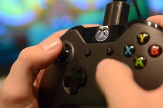 Mehr Möglichkeiten für Eltern: Microsoft hat für seine Spielkonsole Xbox One die Familieneinstellungen verfeinert.