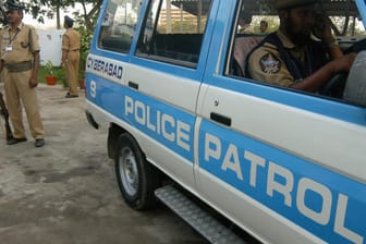 Fahrzeug der indischen Polizei: Im Bundesstaat Uttar Pradesh sucht die Polizei nach den Eltern des gefundenen Babys. (Symbolfoto)