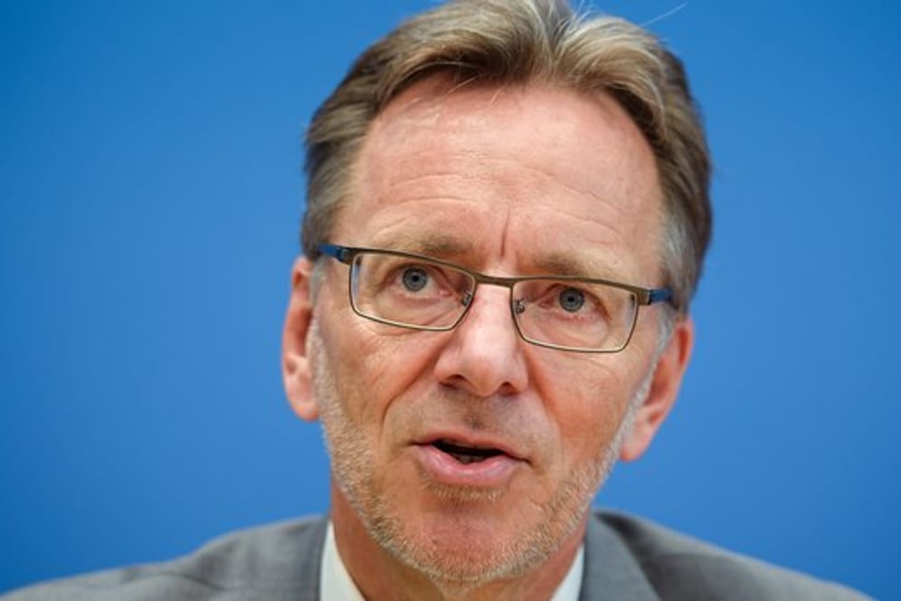 Holger Münch, Präsident des Bundeskriminalamtes, während einer Pressekonferenz.