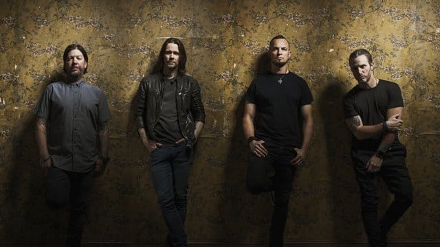 "Walk The Sky" ist bereit das sechste Studioalbum von Alter Bridge.