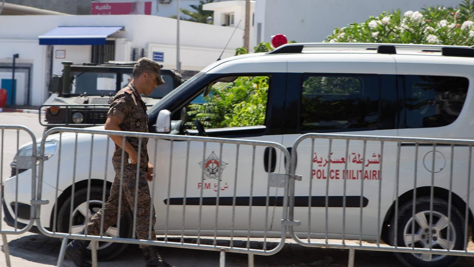 Polizist in Tunis: In der tunesischen Hauptstadt ist ein Tourist aus Deutschland gewaltsam ums Leben gekommen. (Symbolfoto) Polizist in Tunis: In der tunesischen Hauptstadt ist ein Tourist aus Deutschland gewaltsam ums Leben gekommen. (Symbolfoto)