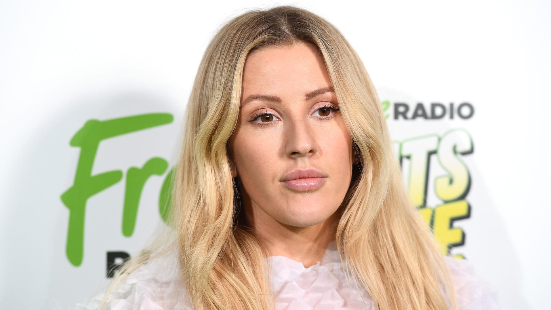 Ellie Goulding: Die Sängerin hat eigentlich allen Grund zur Freude. Im September heiratete sie Kunsthändler Caspar Jopling. Doch nun macht sie ihre Krankheit öffentlich.