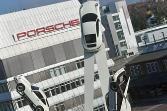 Porsche Zentrum Zuffenhausen: Hier stand die Produktion am Dienstag still.
