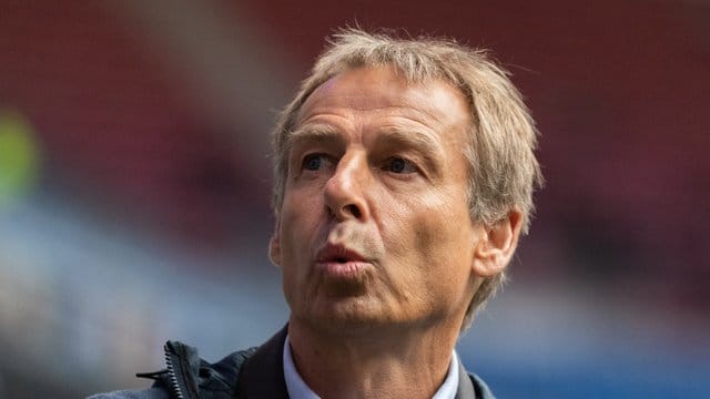 Soll, nach einem Zeitungsbericht, Nationaltrailner Ecuadors werden: Jürgen Klinsmann. Soll, nach einem Zeitungsbericht, Nationaltrailner Ecuadors werden: Jürgen Klinsmann.