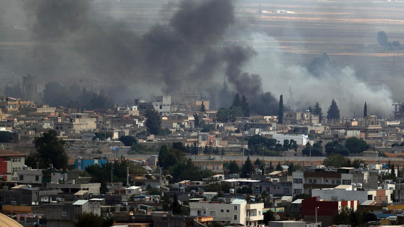 Rauchschwaden über dem Norden Syriens: Der Westen hat den Einmarsch der Türkei zugelassen.