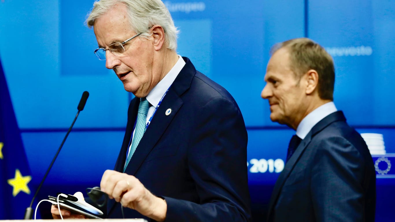 Donald Tusk und Michael Barnier: Die EU hat dem Deal mit Großbritannien zugestimmt.